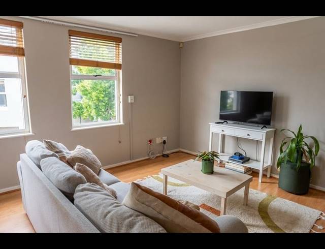2 BEDROOM PROPERTY TO RENT IN VREDEHOEK